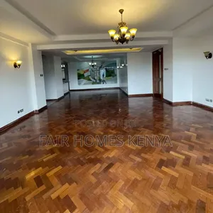 4bdrm Duplex in Riverside Drive for rent