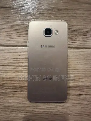 Samsung Galaxy A3 16 GB Gold