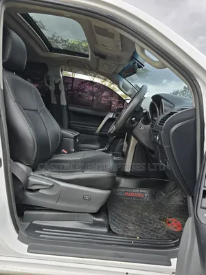 Toyota Land Cruiser Prado 2.7 i 2012 White