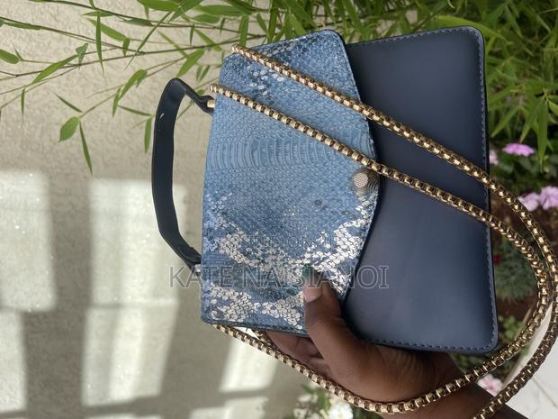 Preloved Handbags - thumbnail 2