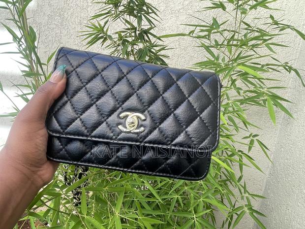 Preloved Handbags - thumbnail 3