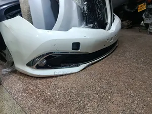 Auris 2016 Front Bumper Complete