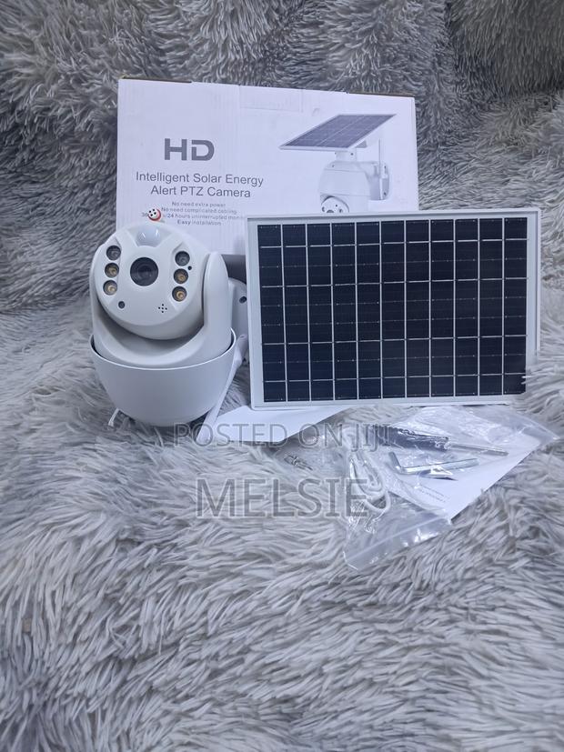 Ubox Smart 4g Solar Security Camera With Motion Tracking Audio - main view
