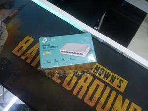 An 8-Port Tp-Link