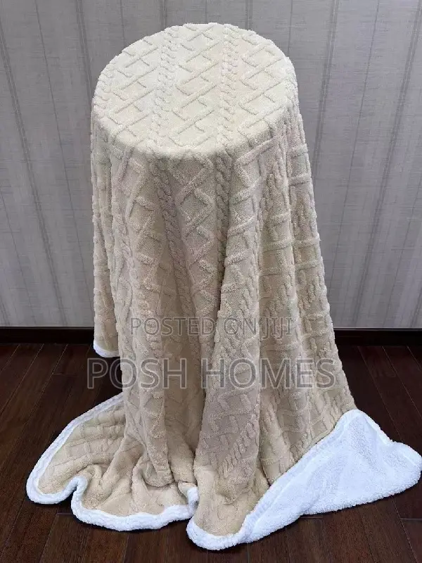 Cozy Throw Blankets