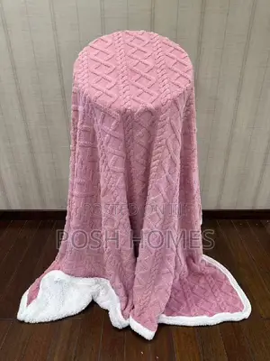 Cozy Pink Throw Blankets