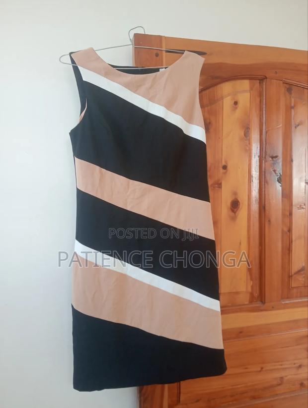 Selling Quality Official and Thrift Dresses - thumbnail 4