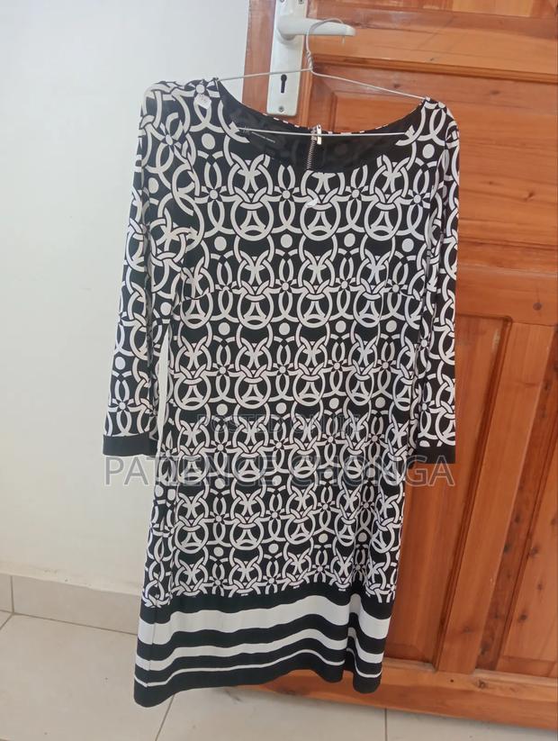 Selling Quality Official and Thrift Dresses - thumbnail 5