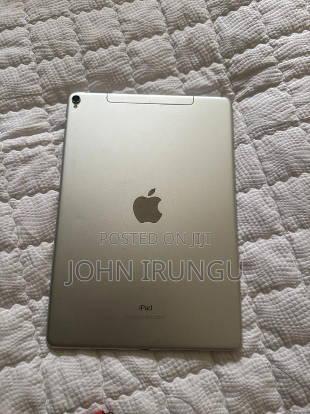 Apple iPad Pro 10.5 (2017) 256 GB - thumbnail 2