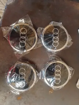 Audi Q7 Wheel Caps
