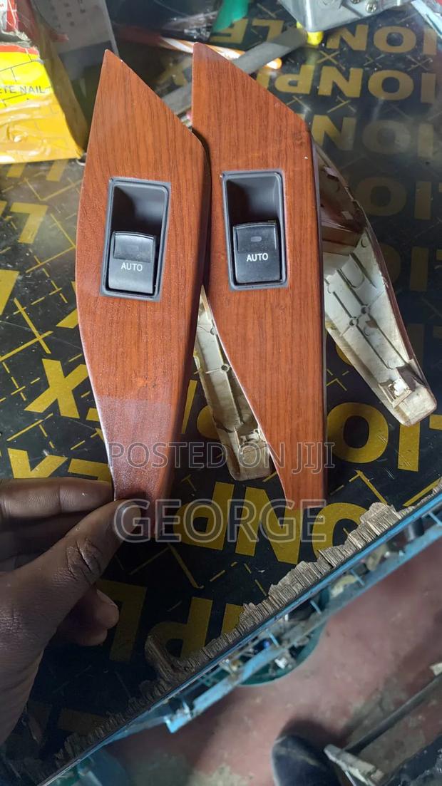 Door Switch - main view