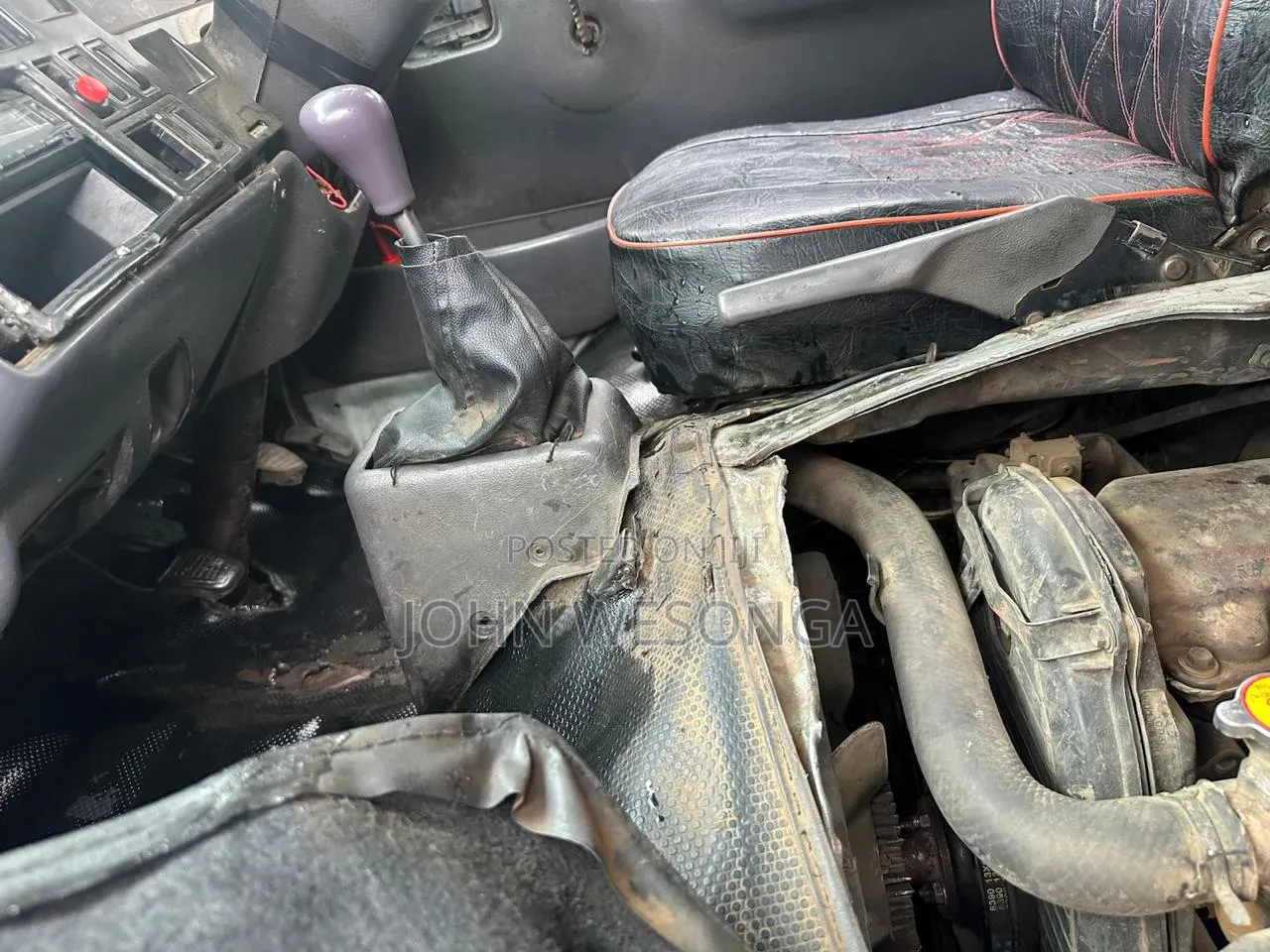 Toyota HiAce 2005 Green