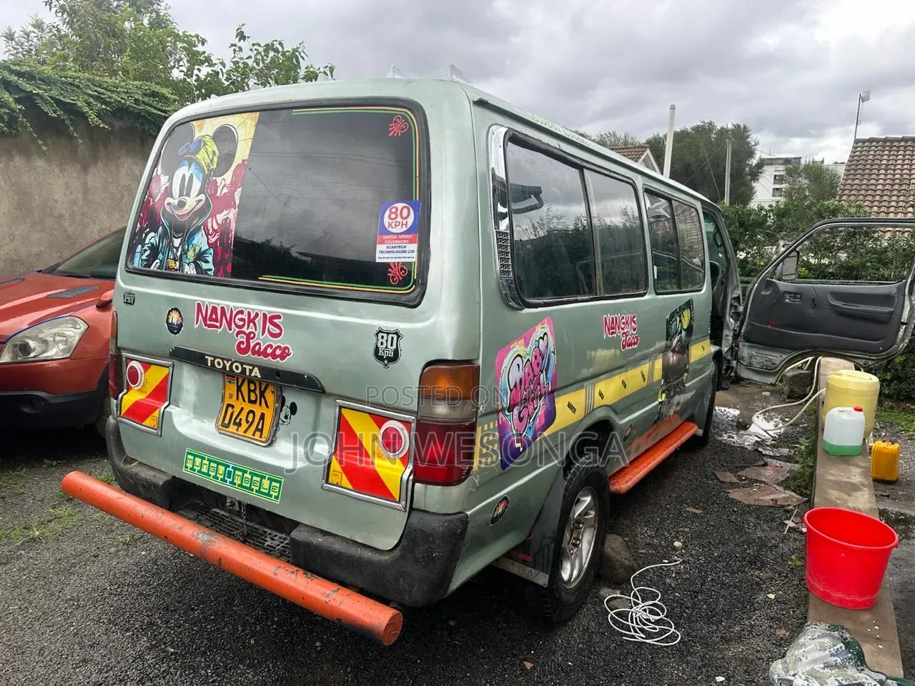 Toyota HiAce 2005 Green