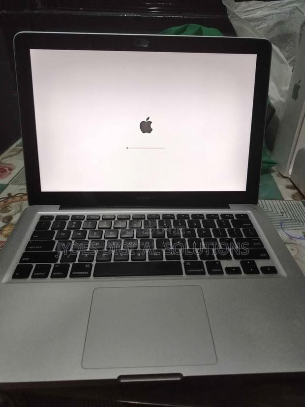 Laptop Apple MacBook Pro 2012 8GB Intel Core i5 SSD 256GB