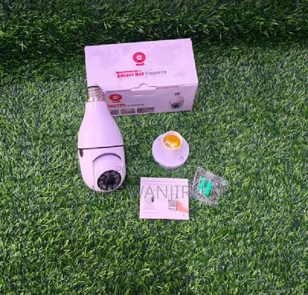 V380 Bulb PTZ Camera Wifi - 360° Rotate, Screws in E27