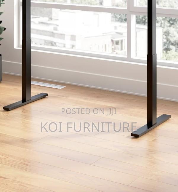Offce Desk; 1.4m Move Series Electric Height Adjustable Standing Desk - thumbnail 4