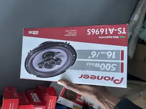 500watts. Pioneer Car Door Speakers
