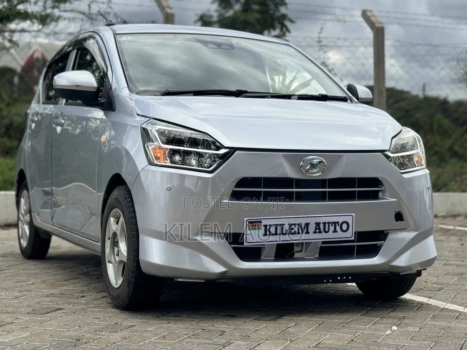 Daihatsu Mira 2019 Silver