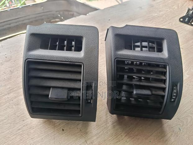 Prado 150 Dashboard Ventilations