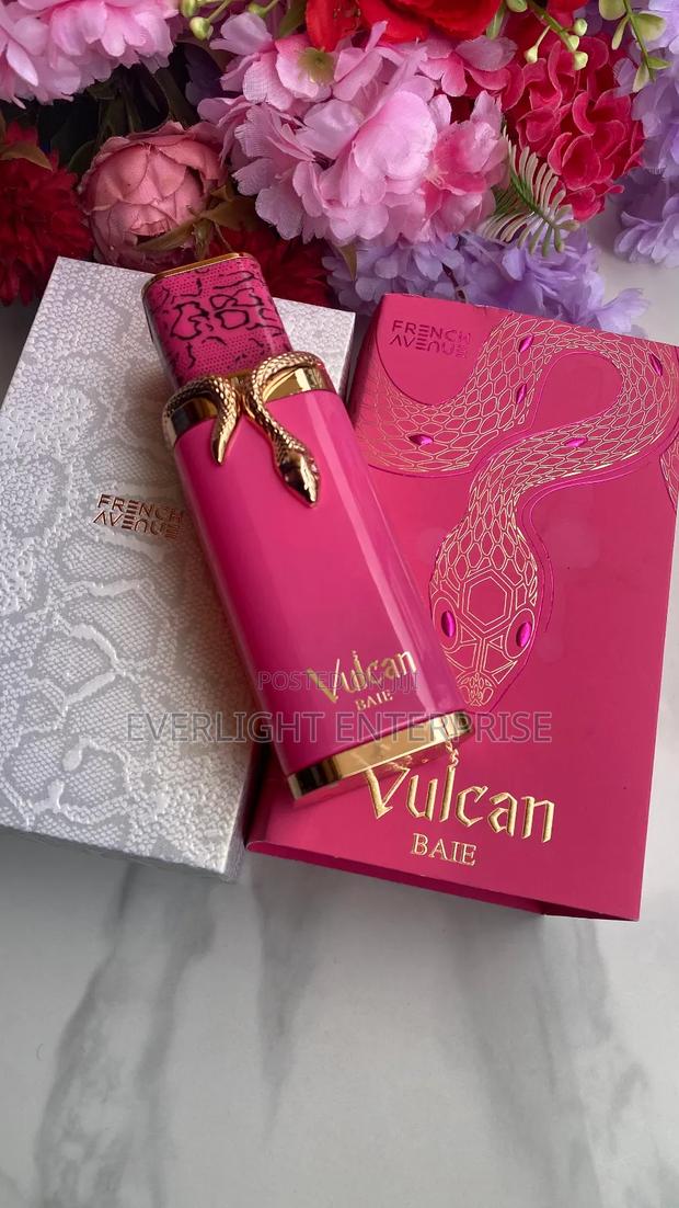 French Avenune Vulcan Baie Perfume - thumbnail 2