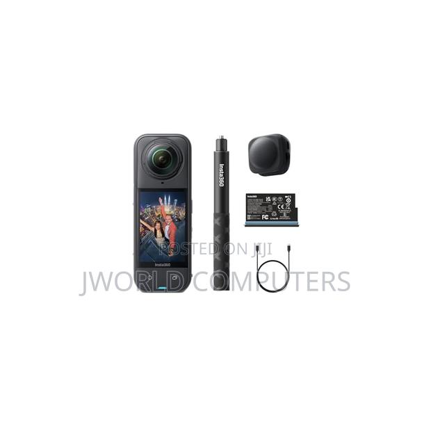 Insta360 One X5 Starter Bundle