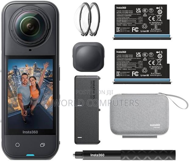 Insta360 One X5 Essential Bundle