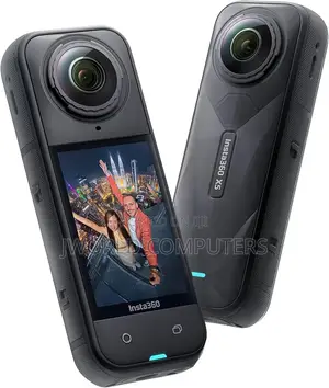 Insta360 One X5 Essential Bundle