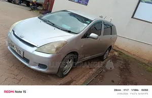 Toyota Wish 2003 Silver