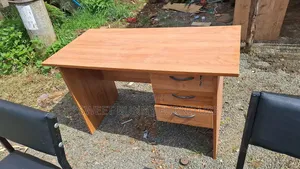1.2m Study Desk