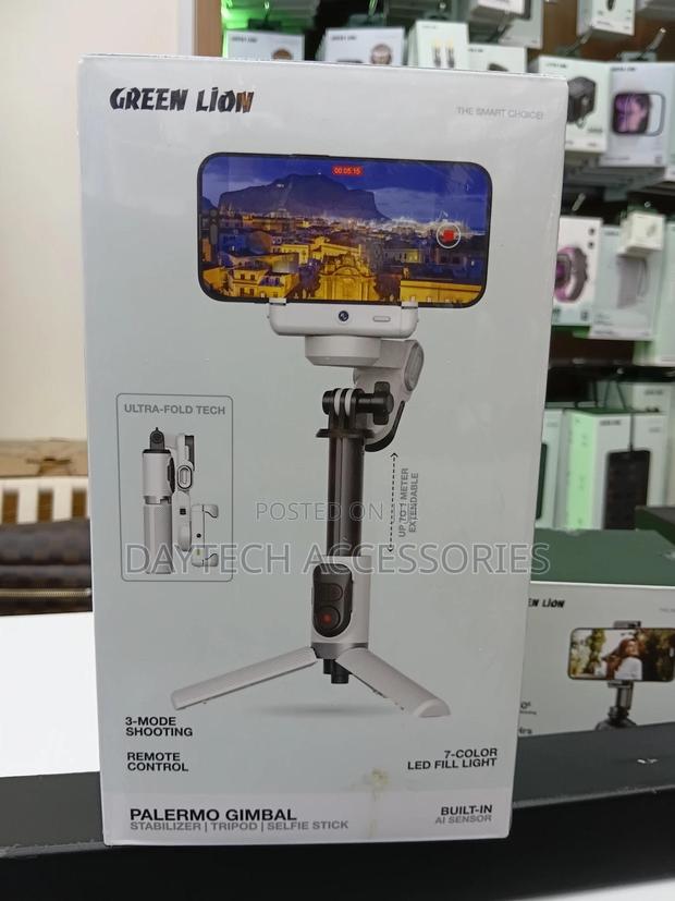 This Is a Green Lion Palermo Gimbal Stabilizer in White.