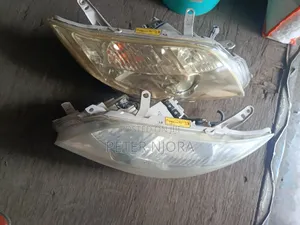 Fielder 2007 Zenon Headlights