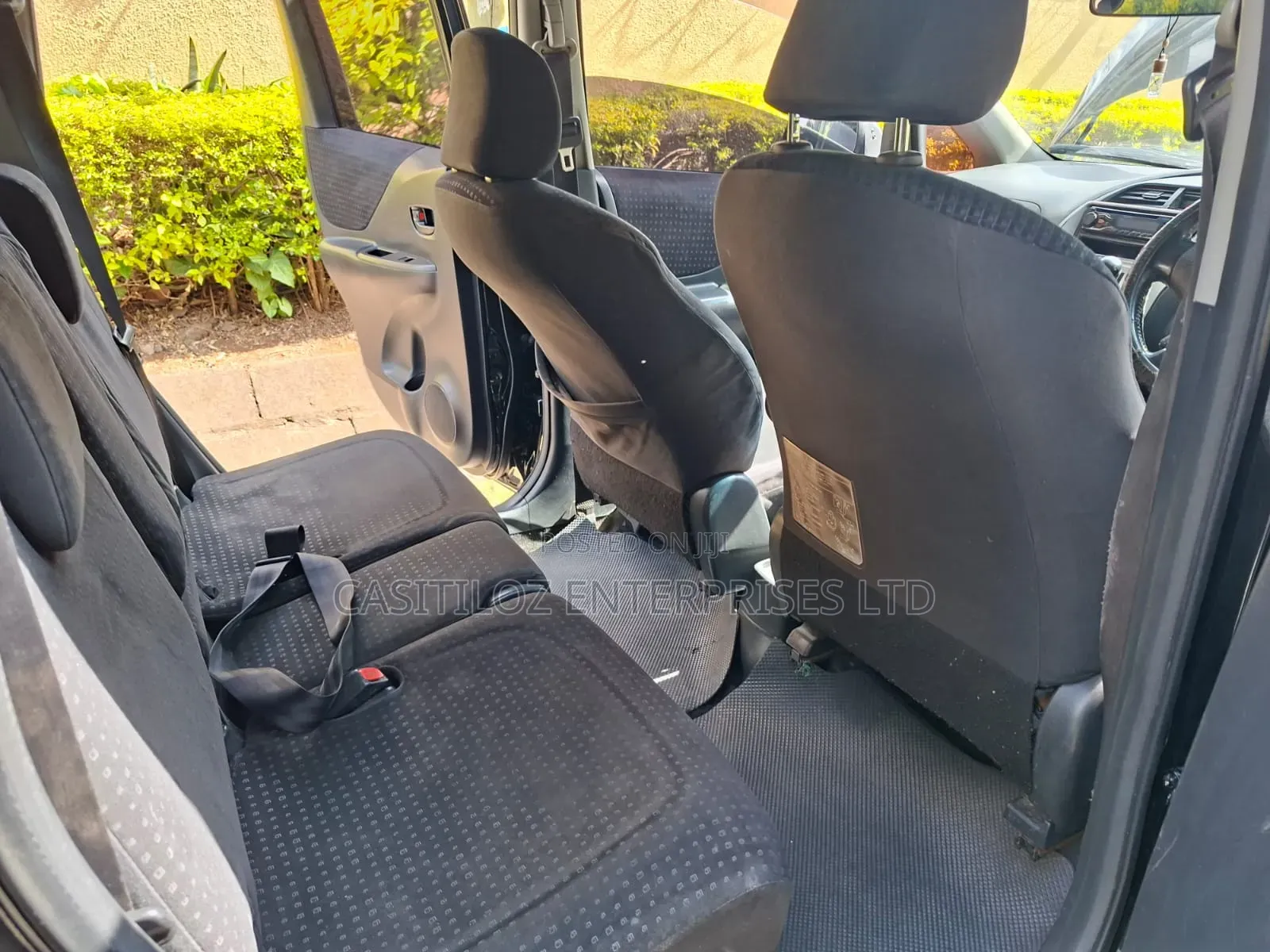 Toyota Ractis 1.5 FWD 2008 Black