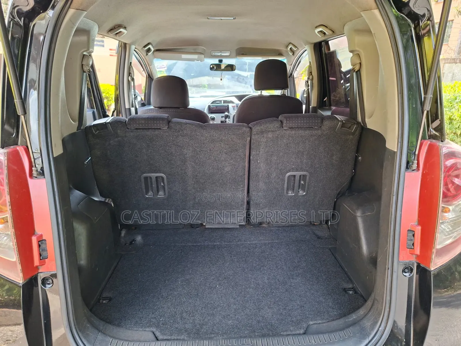 Toyota Ractis 1.5 FWD 2008 Black