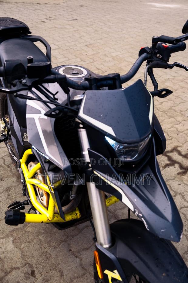 Tekken Forza 250 2021 Yellow