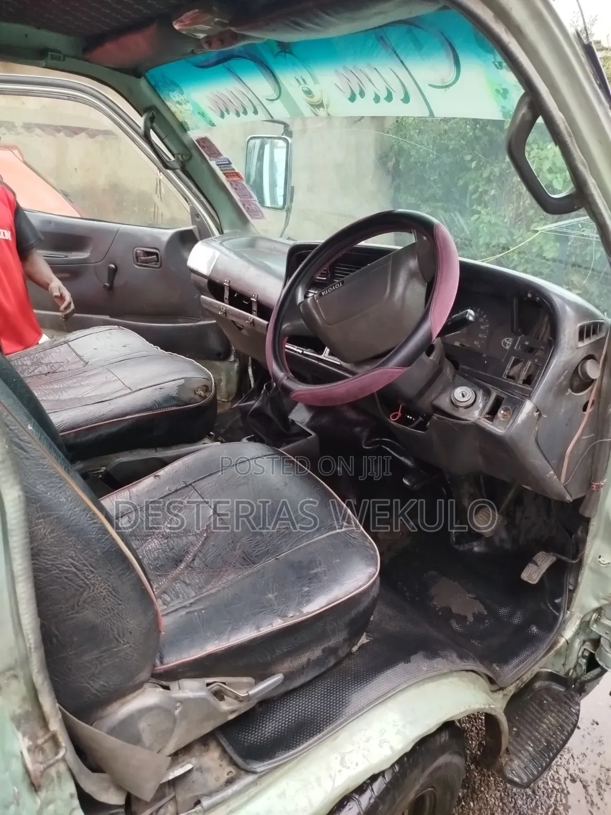 Toyota HiAce 2002 Green