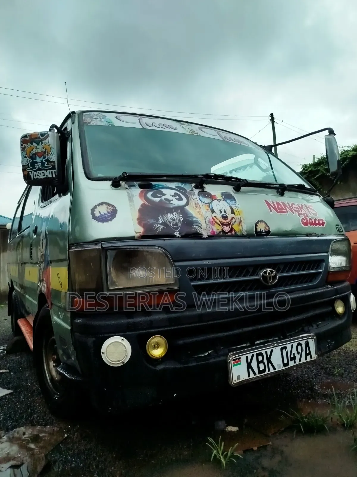 Toyota HiAce 2002 Green