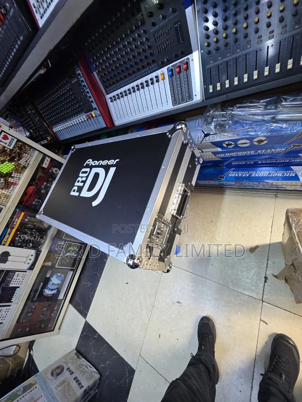 Pioneer DDJ-Flx10 Dj Controller Flightcase