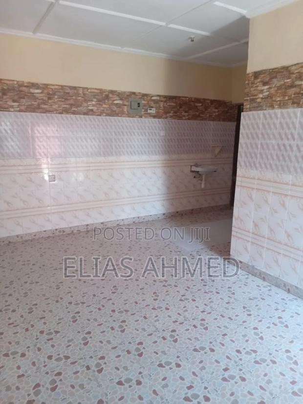 1bdrm Block of Flats in 1 Bedroom, Mtambo for rent