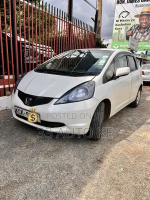 Honda Fit 2010 White