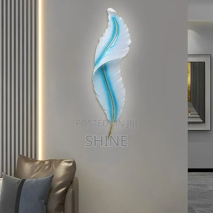 Modern Resin Feather Wall Lamp