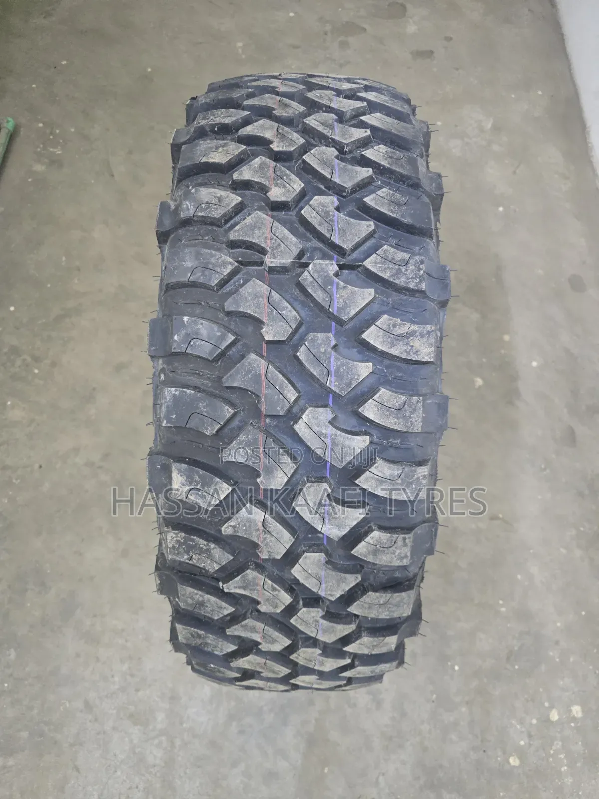 285/75r16 M/T Bearway Tyre