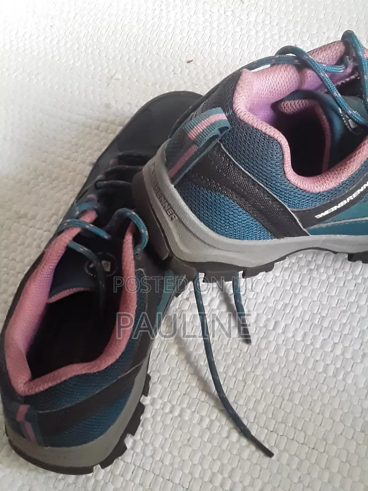 Bata Hiking Boots