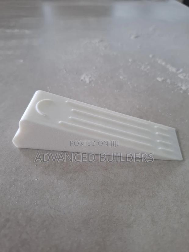 Plastic Door Stopper L110xw20xh27