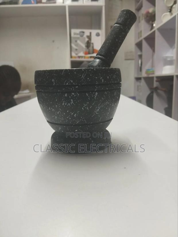 Motor and Pestle