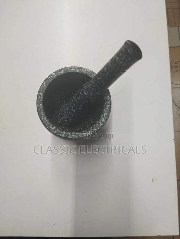 Motor and Pestle - thumbnail 2