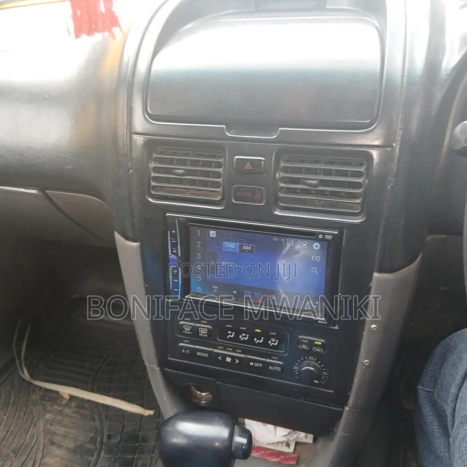 Toyota Caldina 2002 White