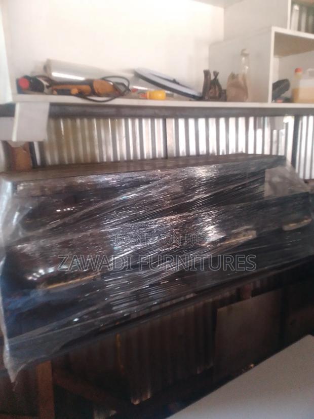 Black Modern Tv Stand