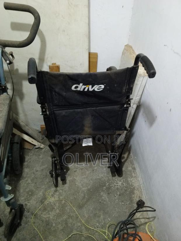 Wheelchairs - thumbnail 3