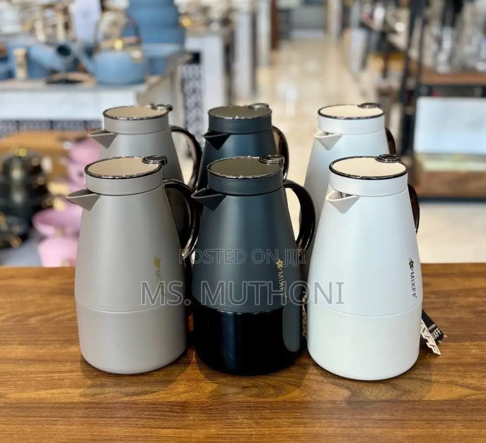 Quality Elegant Home Vaccum Flask.