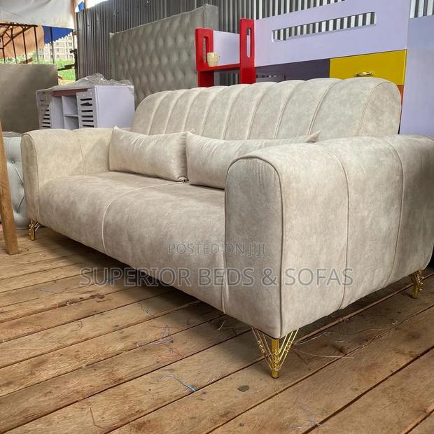Cream Ribbed Back Sofa - thumbnail 2